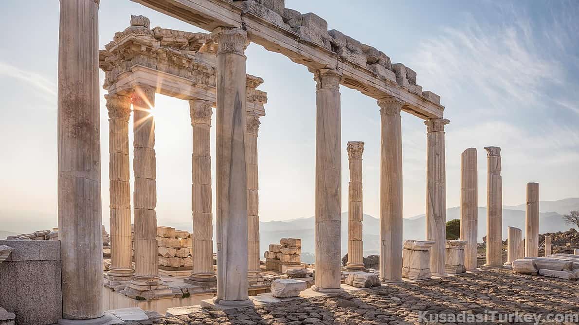 Temple of Trajan, Pergamon