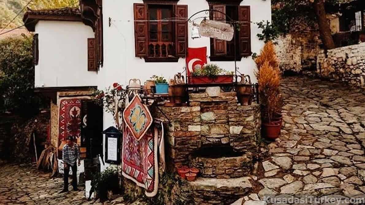 Antiqueche de Scalanova