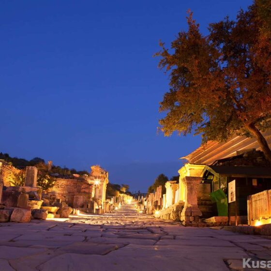 Ephesus After Dark: A Nighttime Exploration of the Ancient City