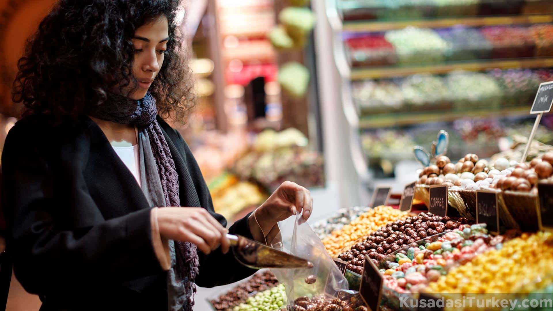 Kusadasi: A Shopper’s Paradise Kusadasi: A Shopper’s Paradise